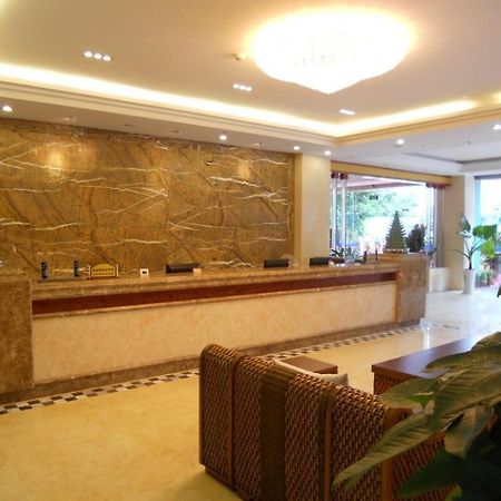 Minhai Hotel Haikou  Bagian luar foto